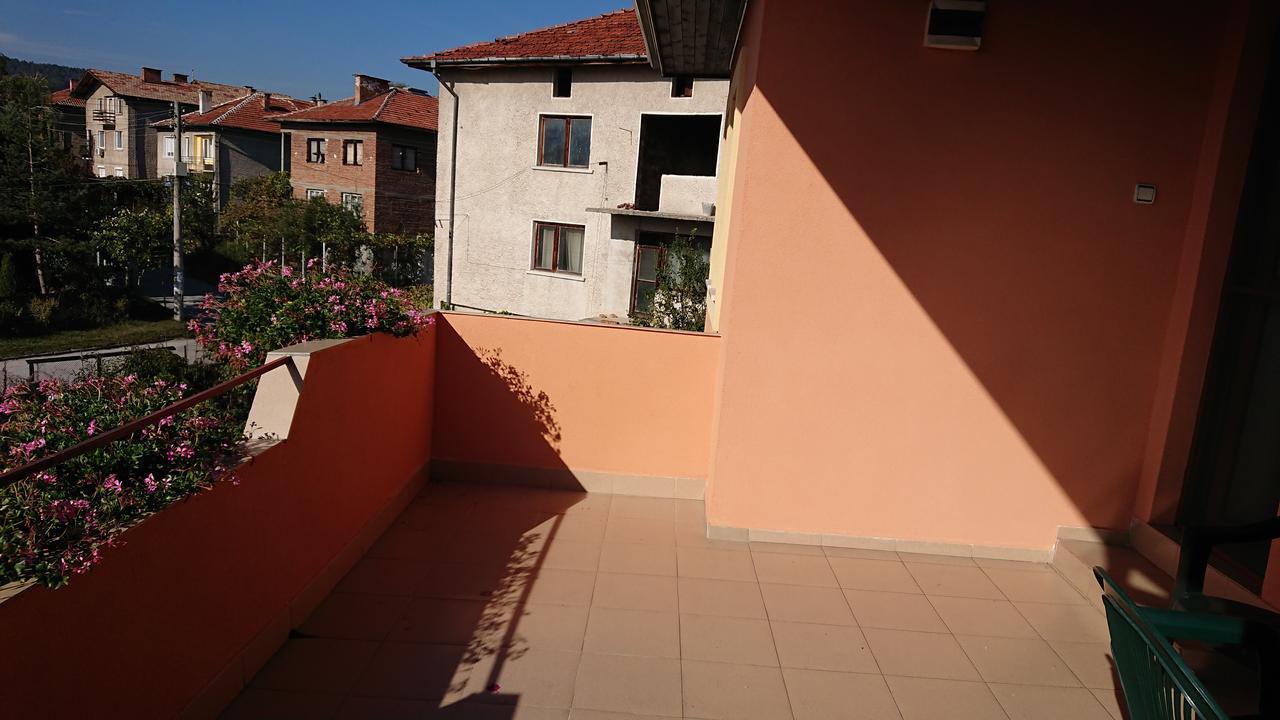 Family Hotel Dalia Велинград Экстерьер фото